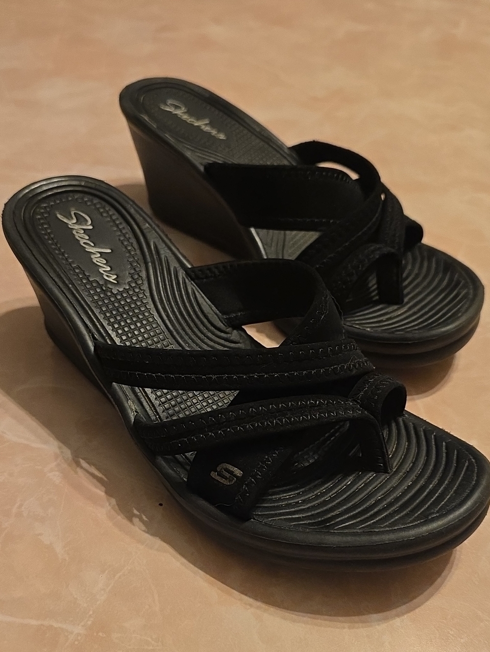 Skechers Black Thong Wedge Sandals